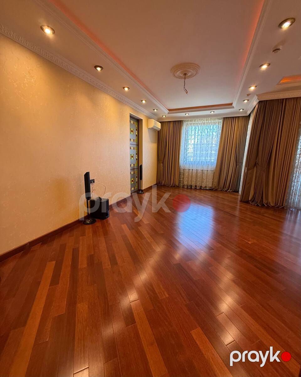 Satılır 7 otaqlı yeni tikili 260 m² — Mənzil, Bakı (12)