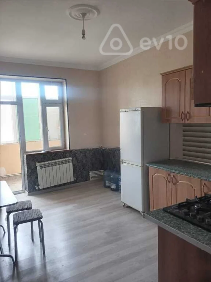 3 otaqlı mənzil, 100 m², Əsəd Əhmədov — kirayə — Mənzil, Bakı (4)