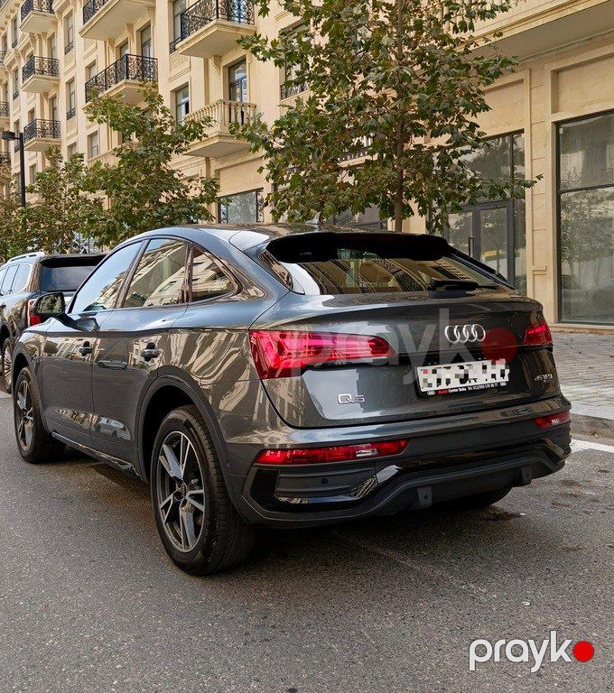 Audi Q5, 2.0 L, 2021 il, 18 500 km — Avtomobillər, Bakı (3)
