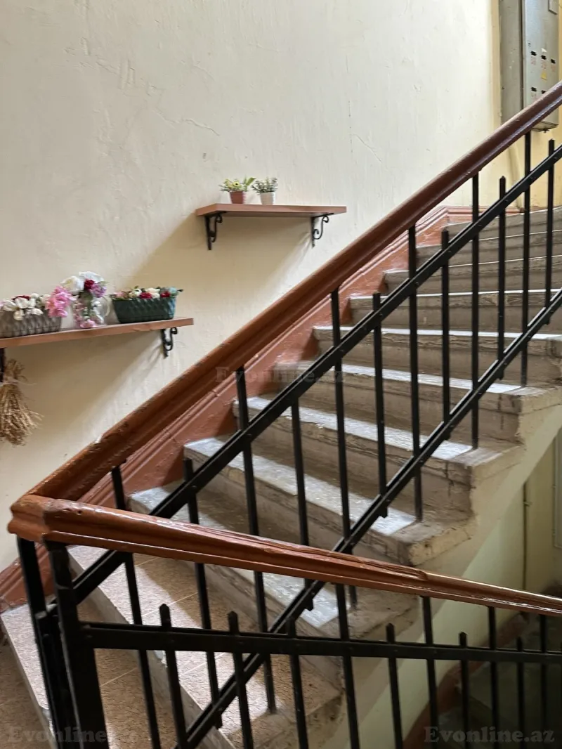 Kirayə verilir 2 otaqlı Mənzil Köhnə tikili 55 m² Bakı, Səbail r — Mənzil, Bakı (6)