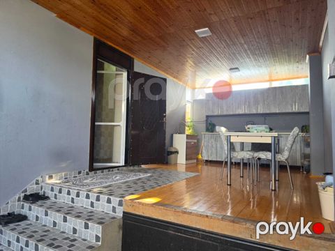 Satılır 3 otaqlı həyət evi/bağ evi 100 m² — Bakı