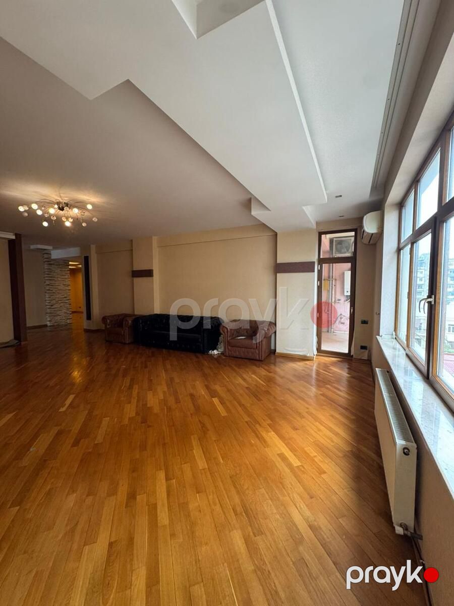 Satılır 4 otaqlı yeni tikili 230 m² — Mənzil, Bakı (9)