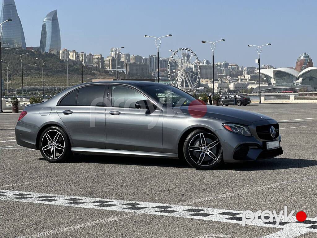 Mercedes E 300, 2.0 L, 2019 il, 150 000 km — Avtomobillər, Bakı (4)