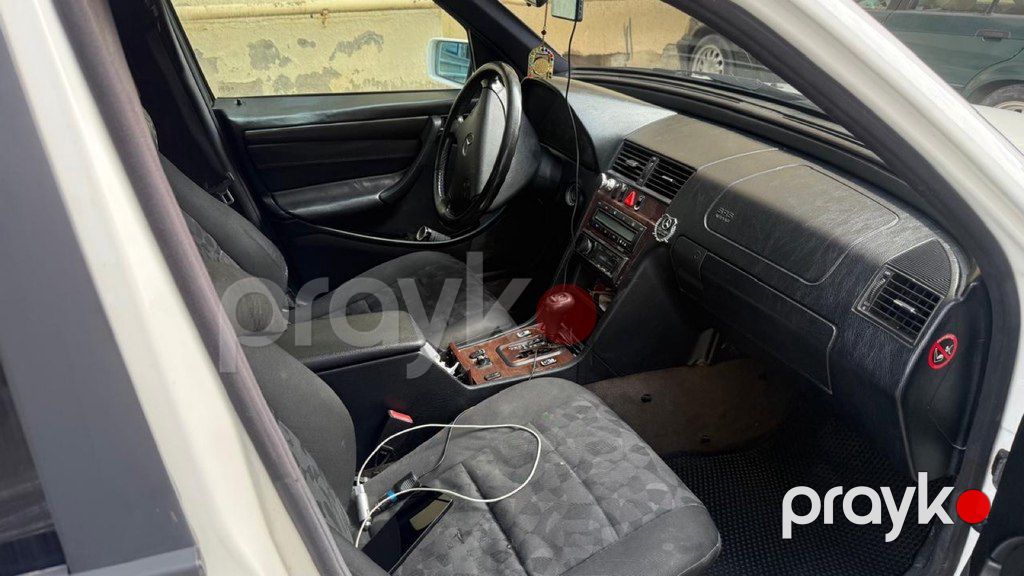 Mercedes C 220, 2.2 L, 1998 il, 813 480 km — Avtomobillər, Bakı (7)