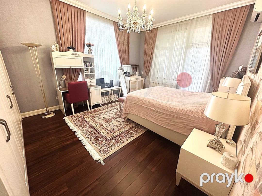 Satılır 4 otaqlı yeni tikili 220 m² — Mənzil, Bakı (9)