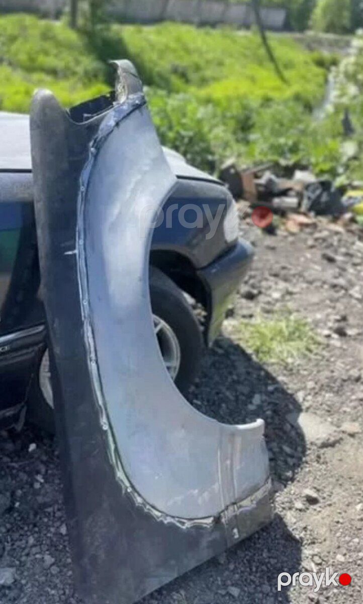 "Mercedes W124 E500" qanadları — Ehtiyat hissələri və aksesuarlar, Gəncə (3)