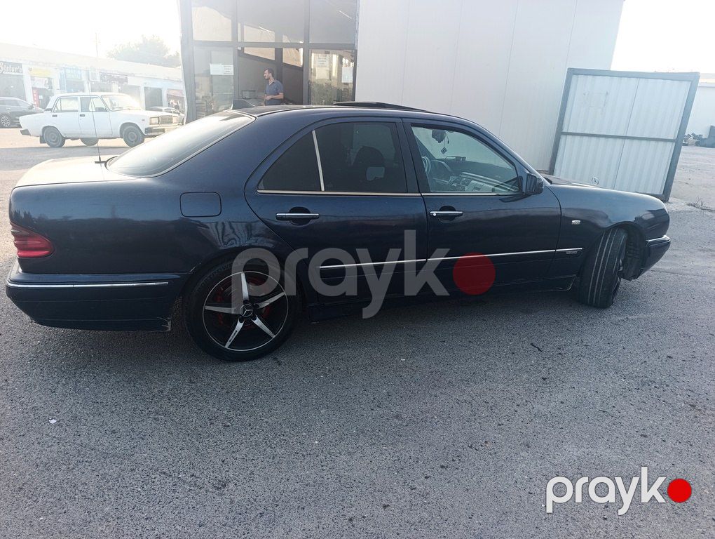 Mercedes E 230, 2.3 L, 1995 il, 429 320 km — Avtomobillər, Bakı (8)
