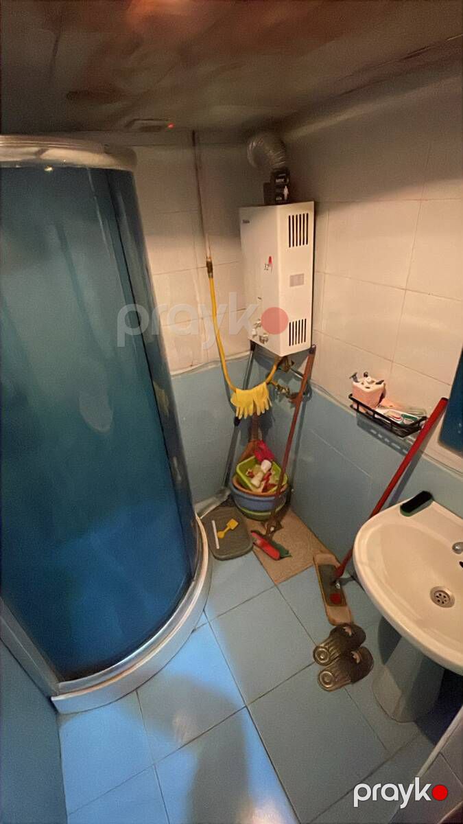 Satılır 2 otaqlı köhnə tikili 44 m² — Mənzil, Bakı (5)