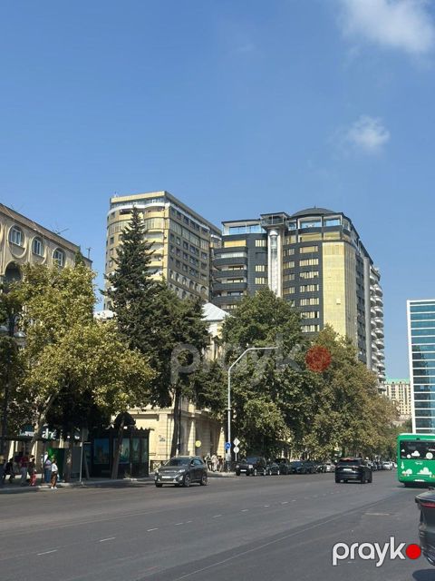 İcarəyə verilir 3 otaqlı yeni tikili 150 m² — Bakı