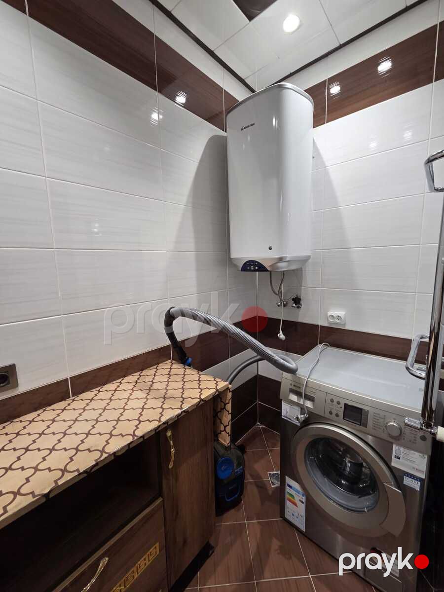 İcarəyə verilir 3 otaqlı yeni tikili 136 m² — Mənzil, Bakı (8)