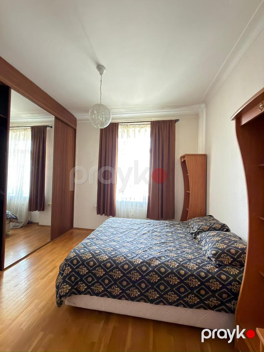 Satılır 5 otaqlı köhnə tikili 200 m² — Mənzil, Bakı (4)