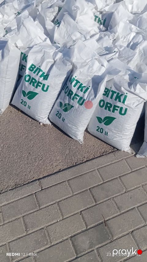Məhsul: Bitki Torfu – 20 litr kisələr Təsvir: - Universal substrat — Digah
