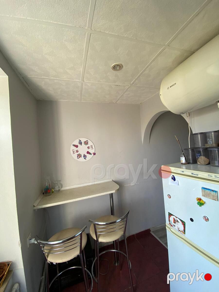 Satılır 1 otaqlı köhnə tikili 40 m² — Mənzil, Bakı (10)