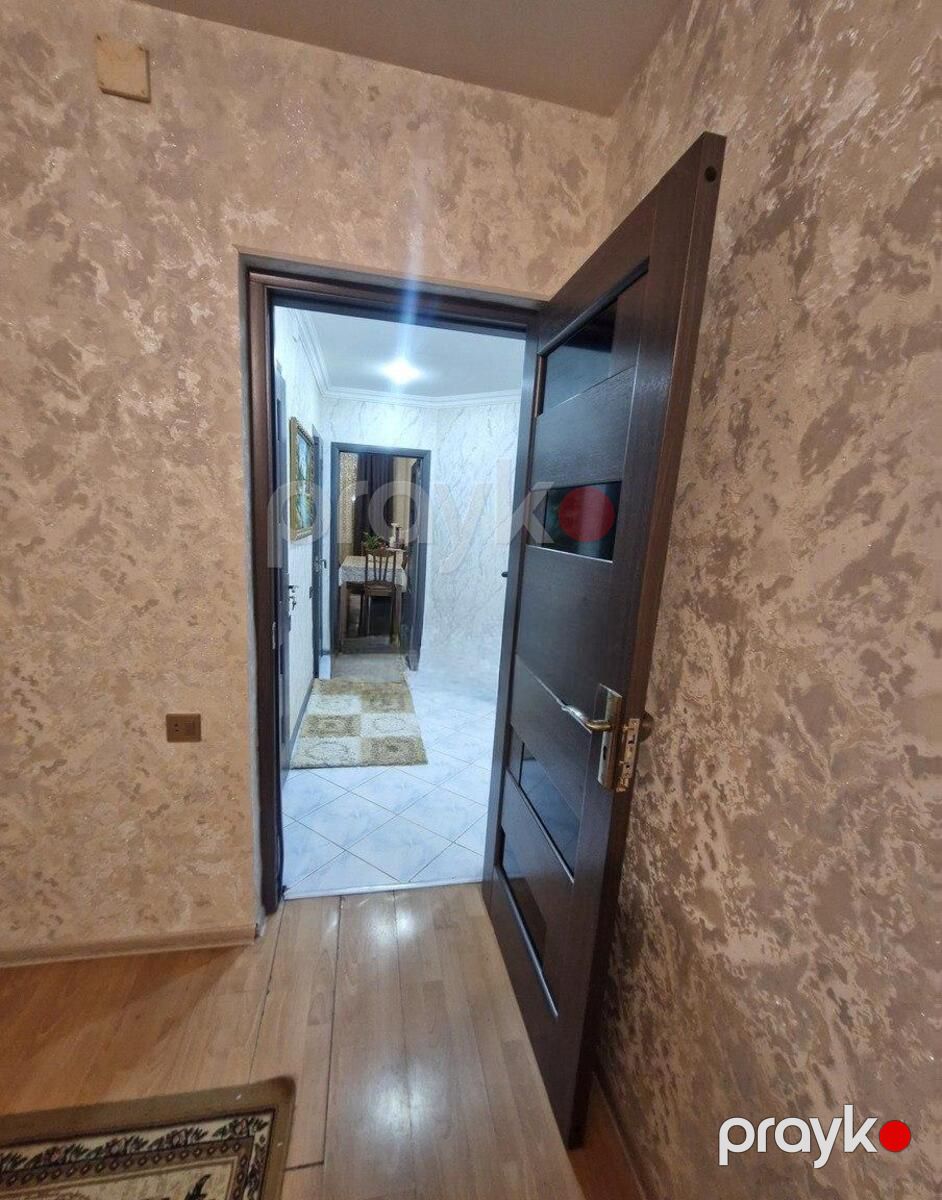 Satılır 4 otaqlı köhnə tikili 118 m² — Mənzil, Bakı (9)
