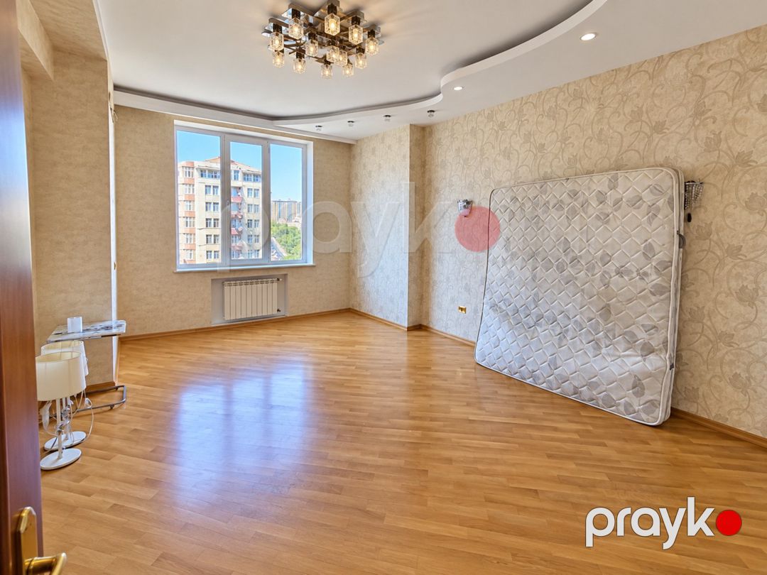 Satılır 4 otaqlı yeni tikili 200 m² — Mənzil, Bakı (8)