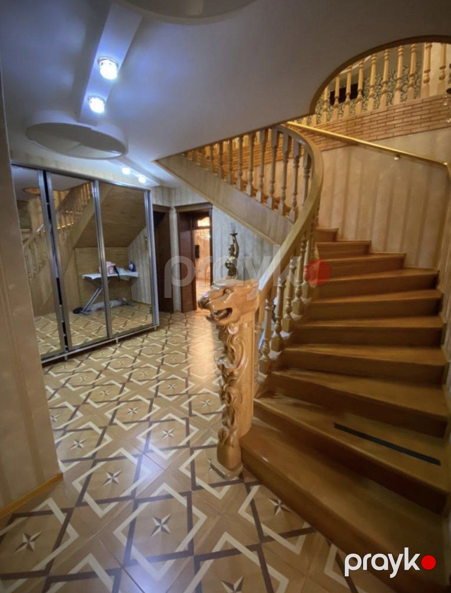 Satılır 7 otaqlı həyət evi/bağ evi 300 m² — Ev, villa, Bakı (8)