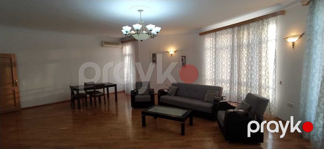 Satılır 4 otaqlı yeni tikili 205 m² — Mənzil, Bakı (2)