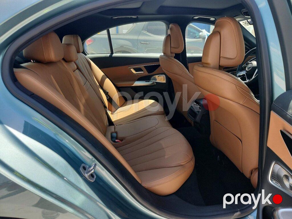 Mercedes E 300, 2.0 L, 2024 il, 21 678 km — Avtomobillər (9)
