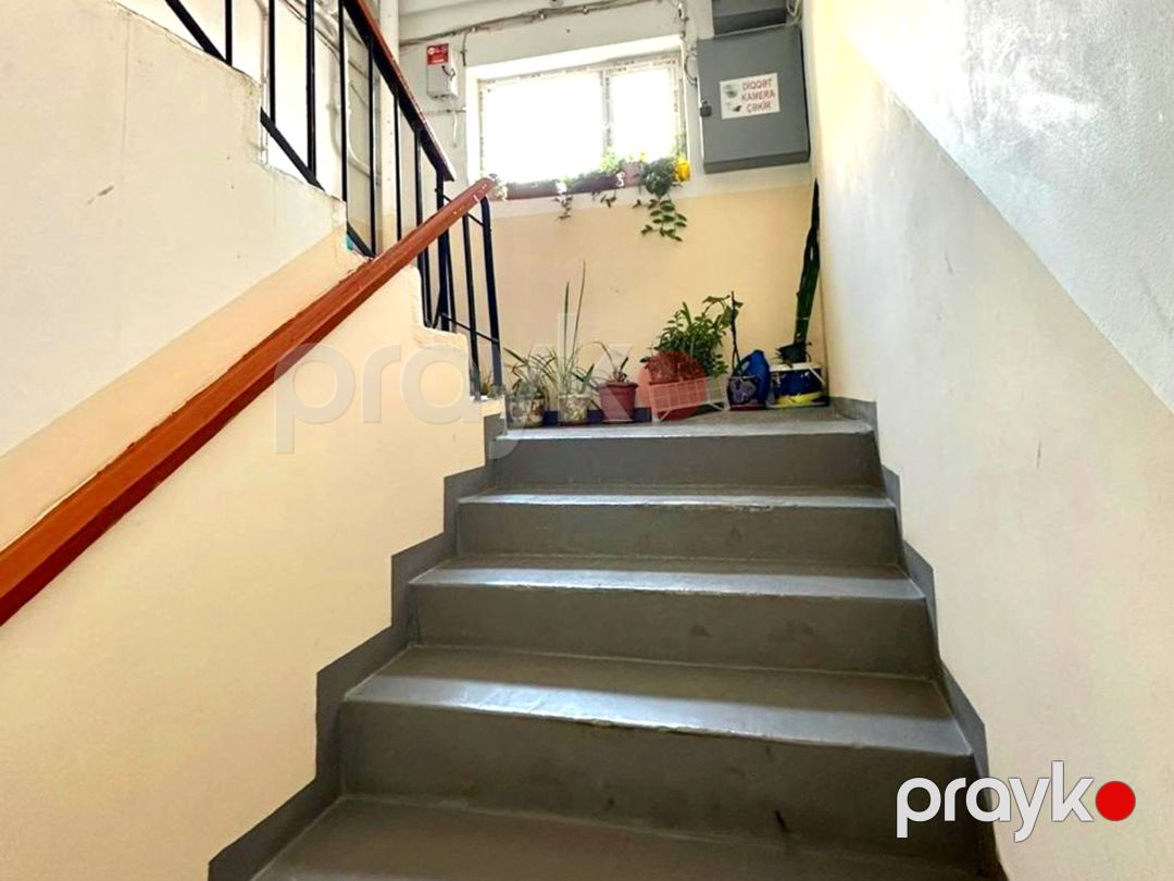 Satılır 3 otaqlı köhnə tikili 80 m² — Mənzil, Bakı (8)