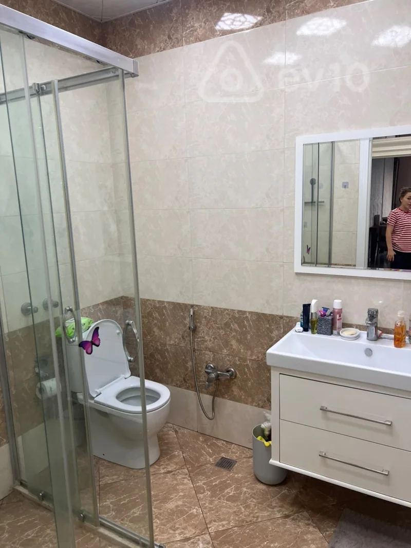4 otaqlı mənzil, 180 m², Huseyn Cavid pr — kirayə — Mənzil, Bakı (12)