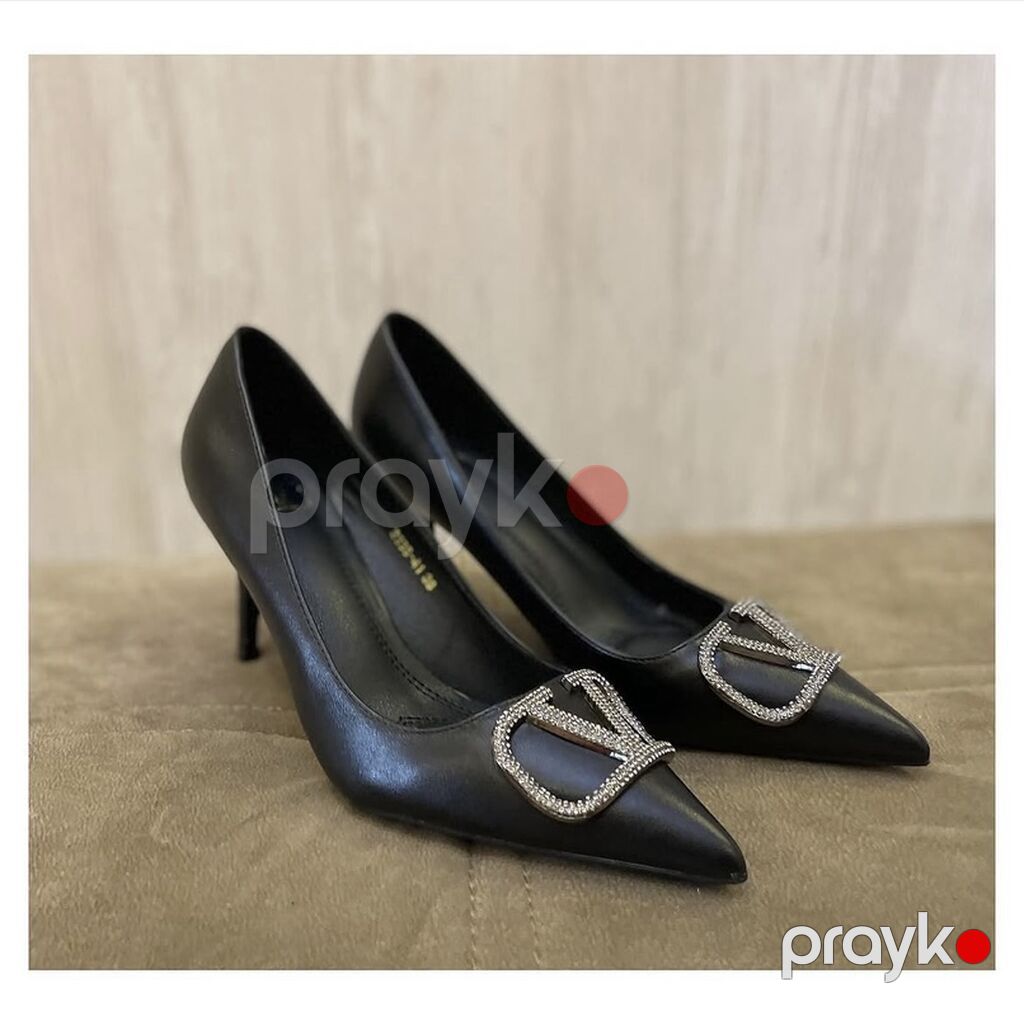 Valentino markası lux kopya ayaqqabı. İçi ortapedik yumşaq olduğu üçün — Tufl, Bakı (2)