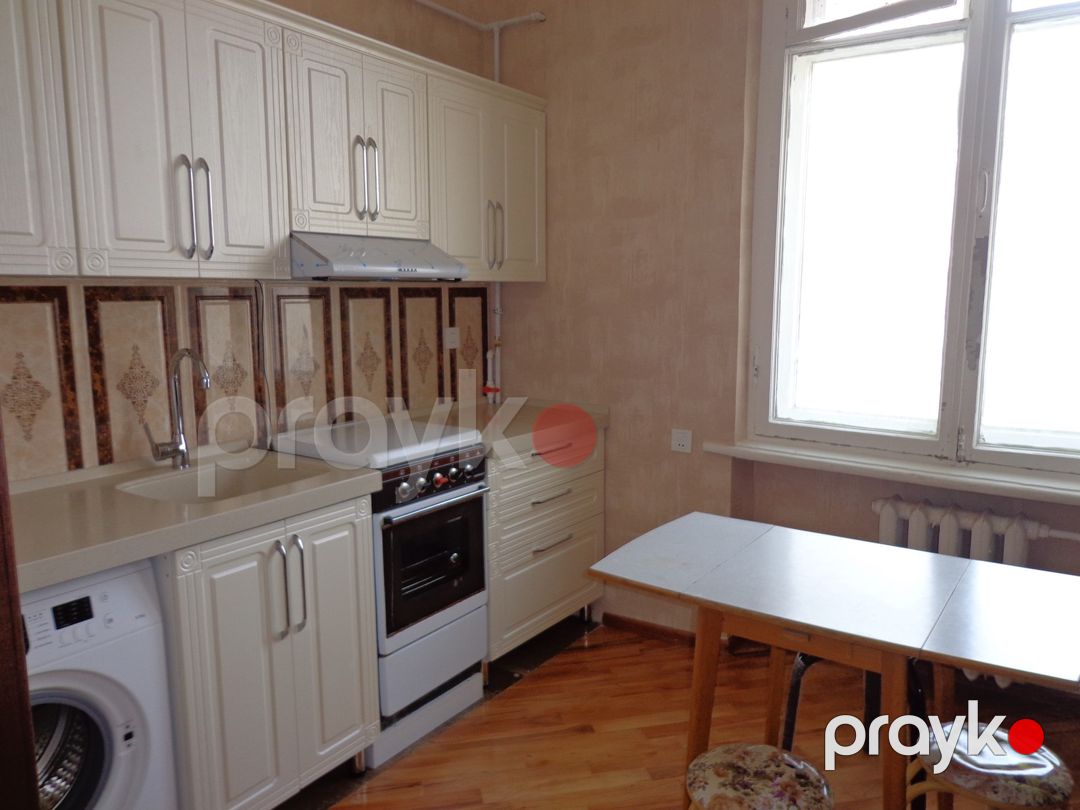 İcarəyə verilir 2 otaqlı köhnə tikili 65 m² — Mənzil, Bakı (11)