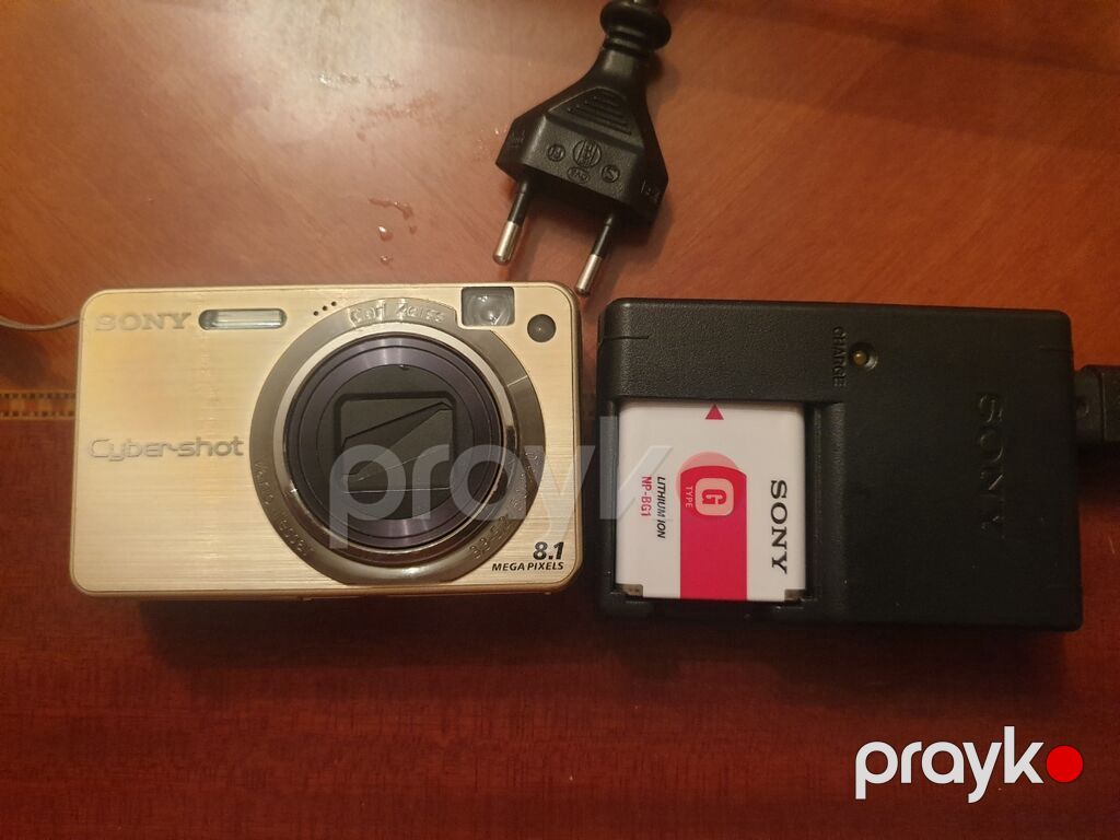 Sony Cyber-shot rəqəmsal fotoaparat - 8.1 MP həlli - Carl Zeiss — Fotoaparat, Bakı (2)