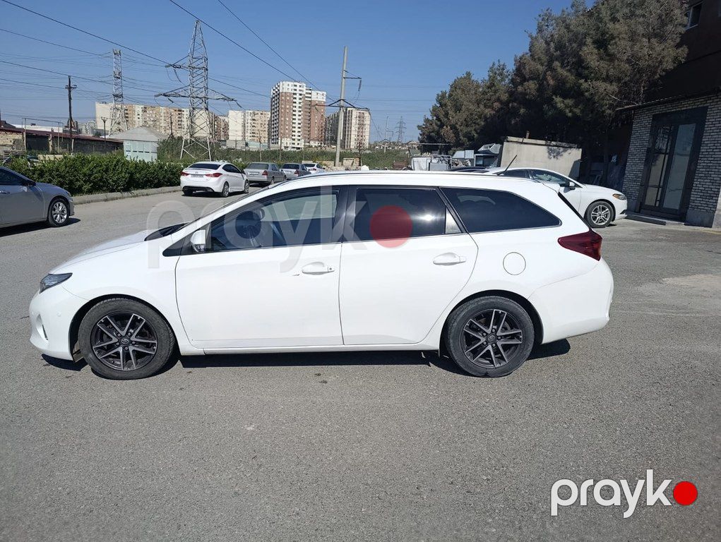 Toyota Auris, 1.3 L, 2015 il, 190 000 km — Avtomobillər, Bakı (6)