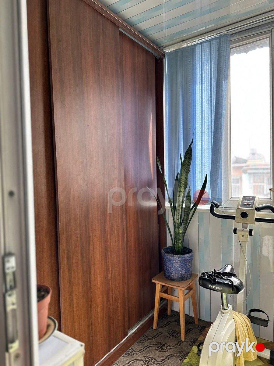Satılır 2 otaqlı köhnə tikili 56 m² — Mənzil, Bakı (10)