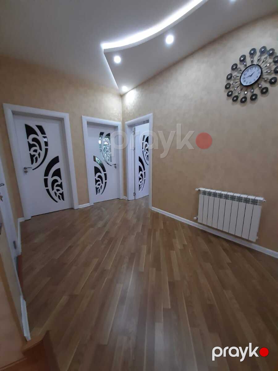 Satılır 4 otaqlı həyət evi/bağ evi 140 m² — Ev, villa, Bakı (11)