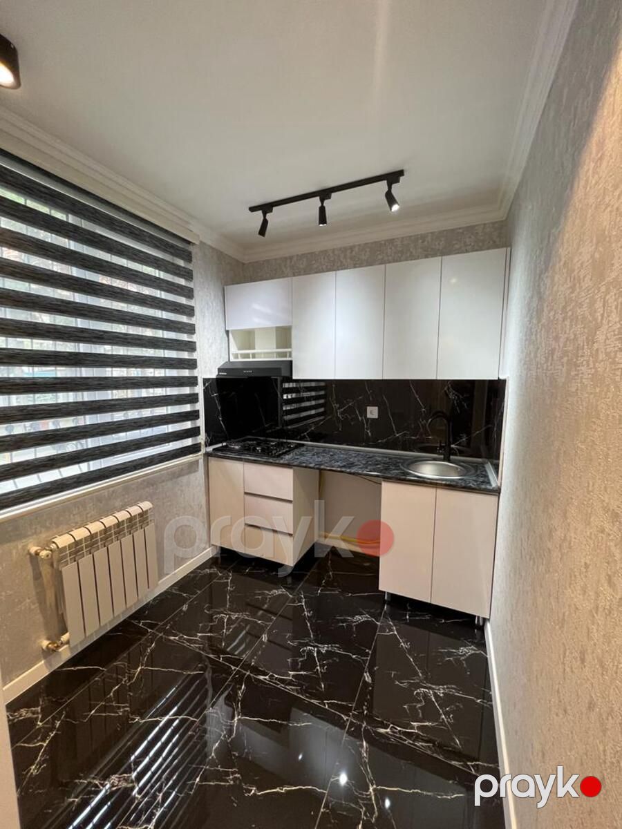 Satılır 2 otaqlı köhnə tikili 78 m² — Mənzil, Bakı (6)
