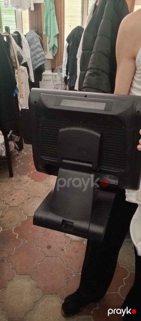 POS terminal – toxunma ekranlı kassaya uyğun - Birgə korpusda monitor — Bakı