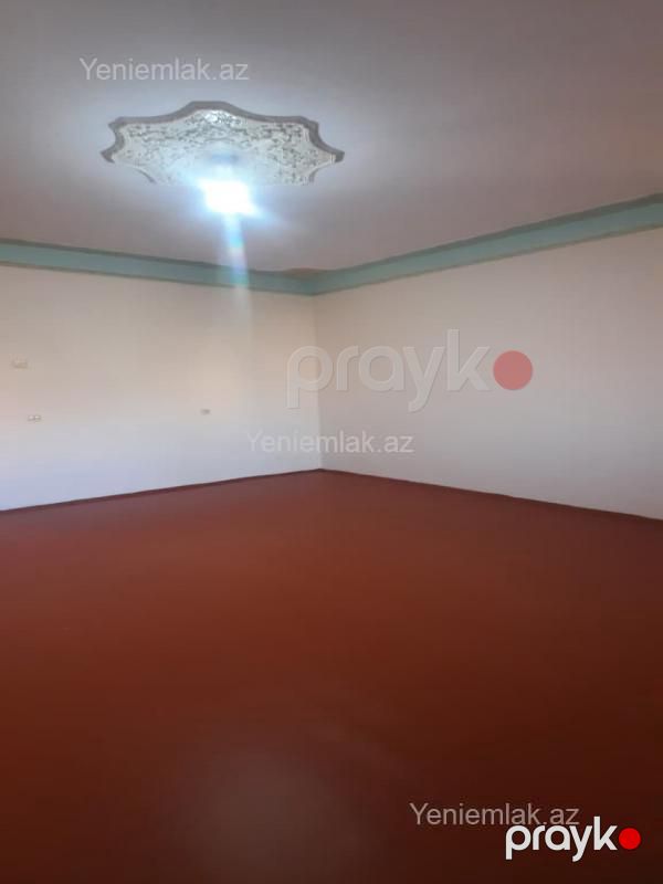 Satılır 2 otaqlı Bina evi menzil (Köhnə tikili), 56 m², 11-ci mikrorayon — Mənzil, Sumqayıt (4)