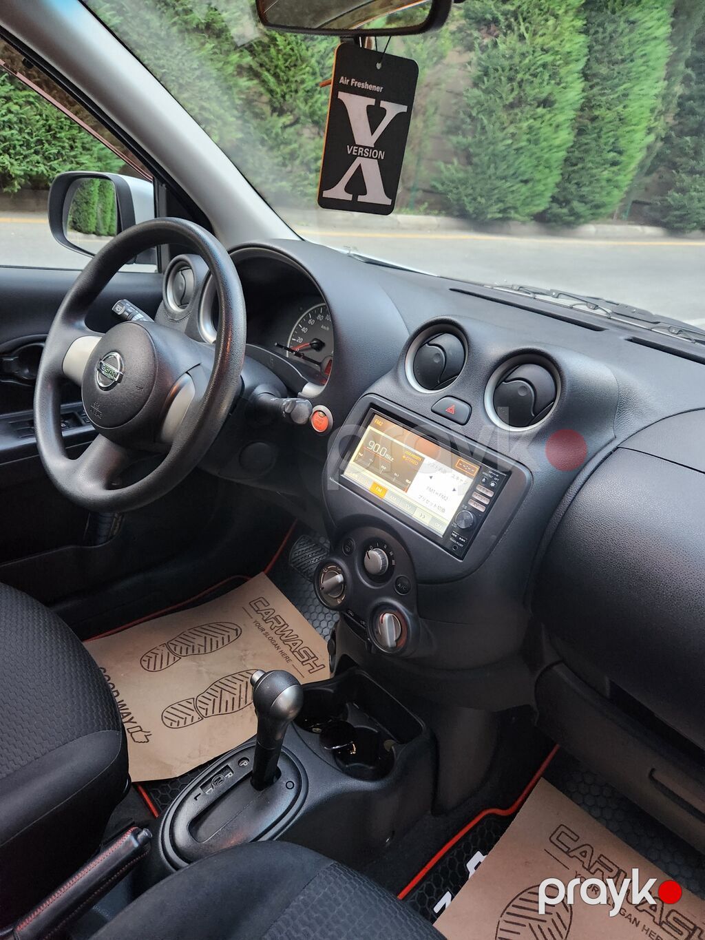 Nissan Mahc (gümüş rəng), 5 qapılı hetçbek - Kompakt ölçü, şəhər üçün — Avtomobillər, Bakı (4)