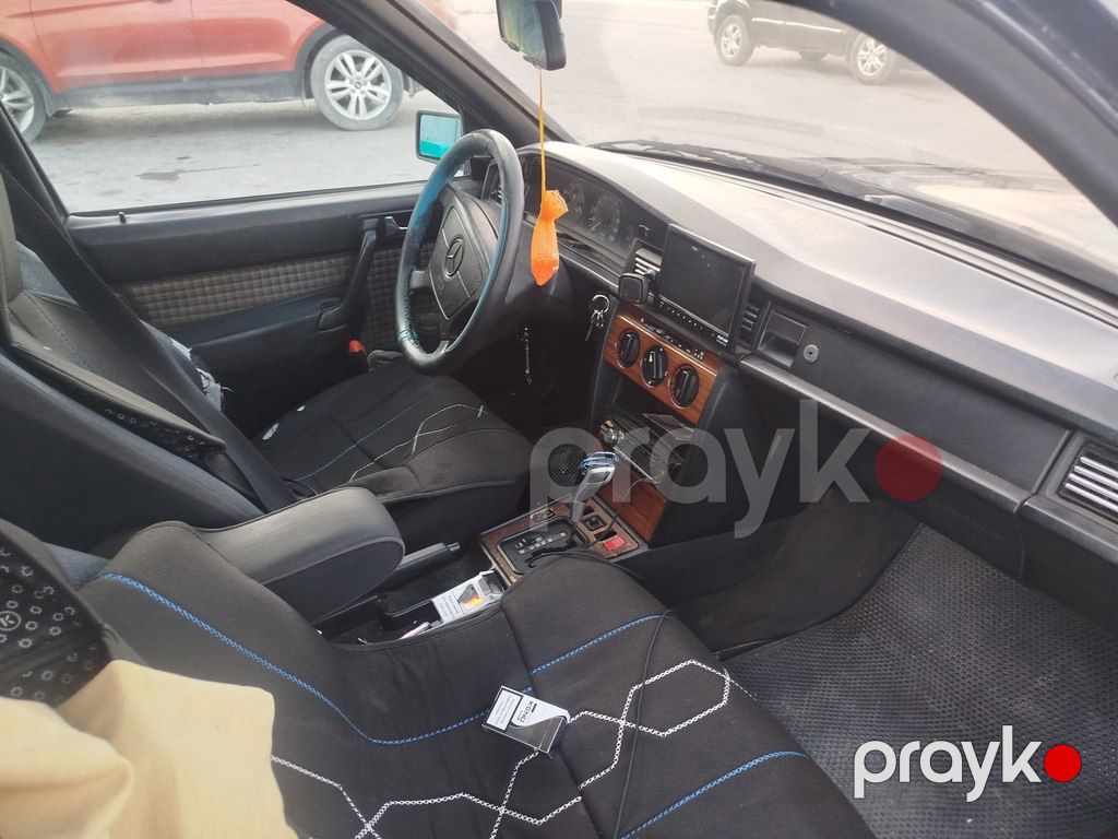 Mercedes 190, 1.8 L, 1992 il, 321 123 km — Avtomobillər, Bakı (4)