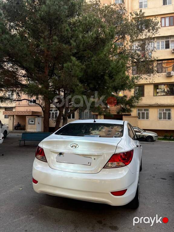 Hyundai Accent, 1.4 L, 2013 il, 230 000 km — Avtomobillər, Bakı (2)