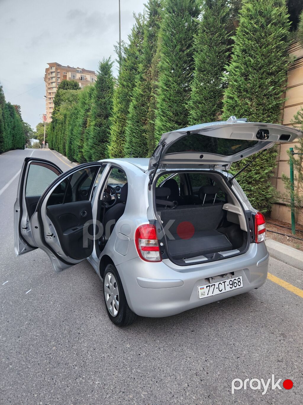 Nissan Mahc (gümüş rəng), 5 qapılı hetçbek - Kompakt ölçü, şəhər üçün — Avtomobillər, Bakı (5)