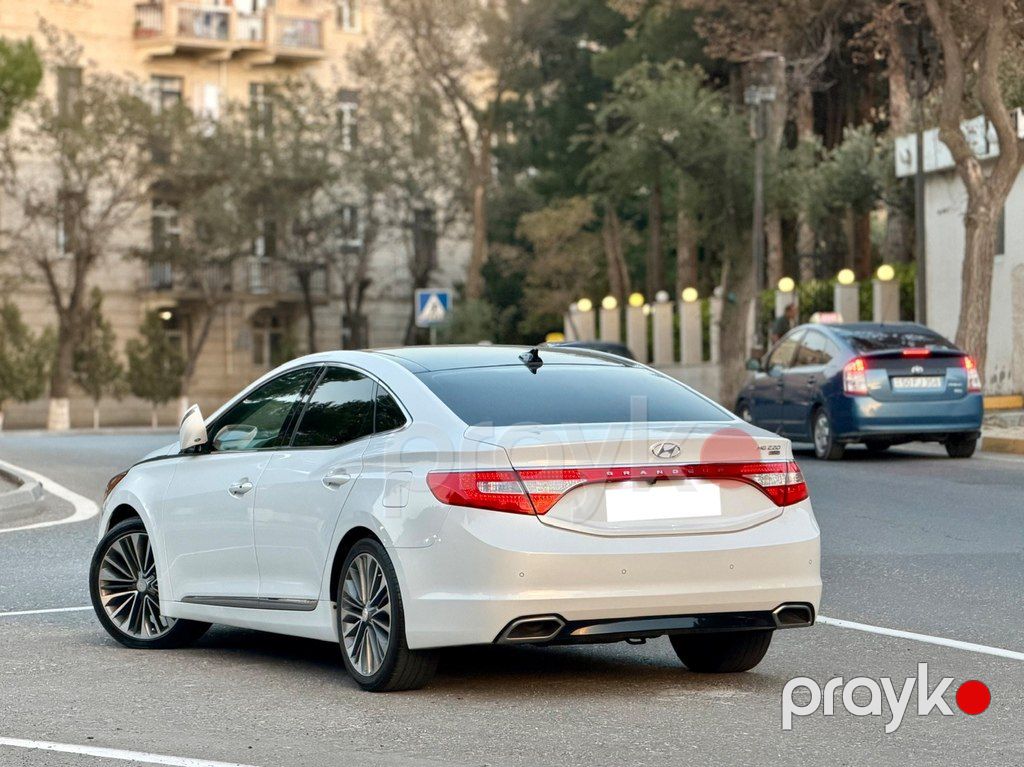 Hyundai Grandeur, 2.2 L, 2016 il, 176 000 km — Avtomobillər, Bakı (5)