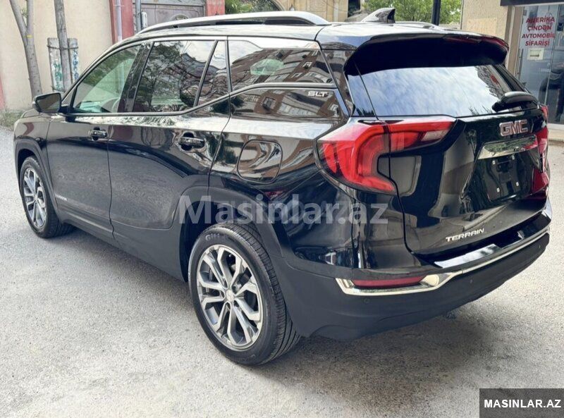 GMC Terrain, 2022 il — Minik avtomobili icarəsi, Bakı (2)