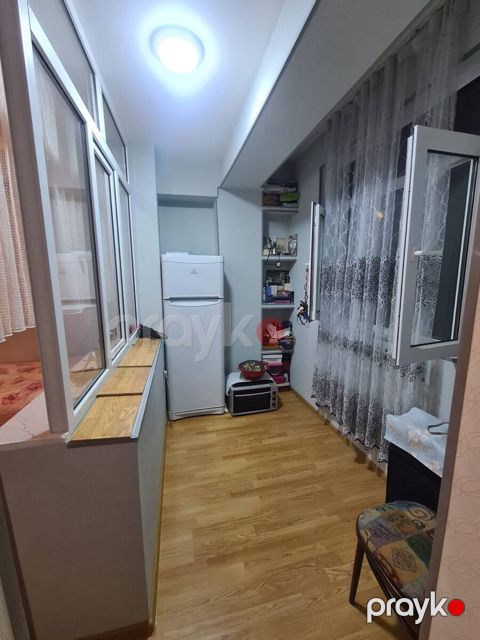 Satılır 2 otaqlı köhnə tikili 38 m² — Bakı