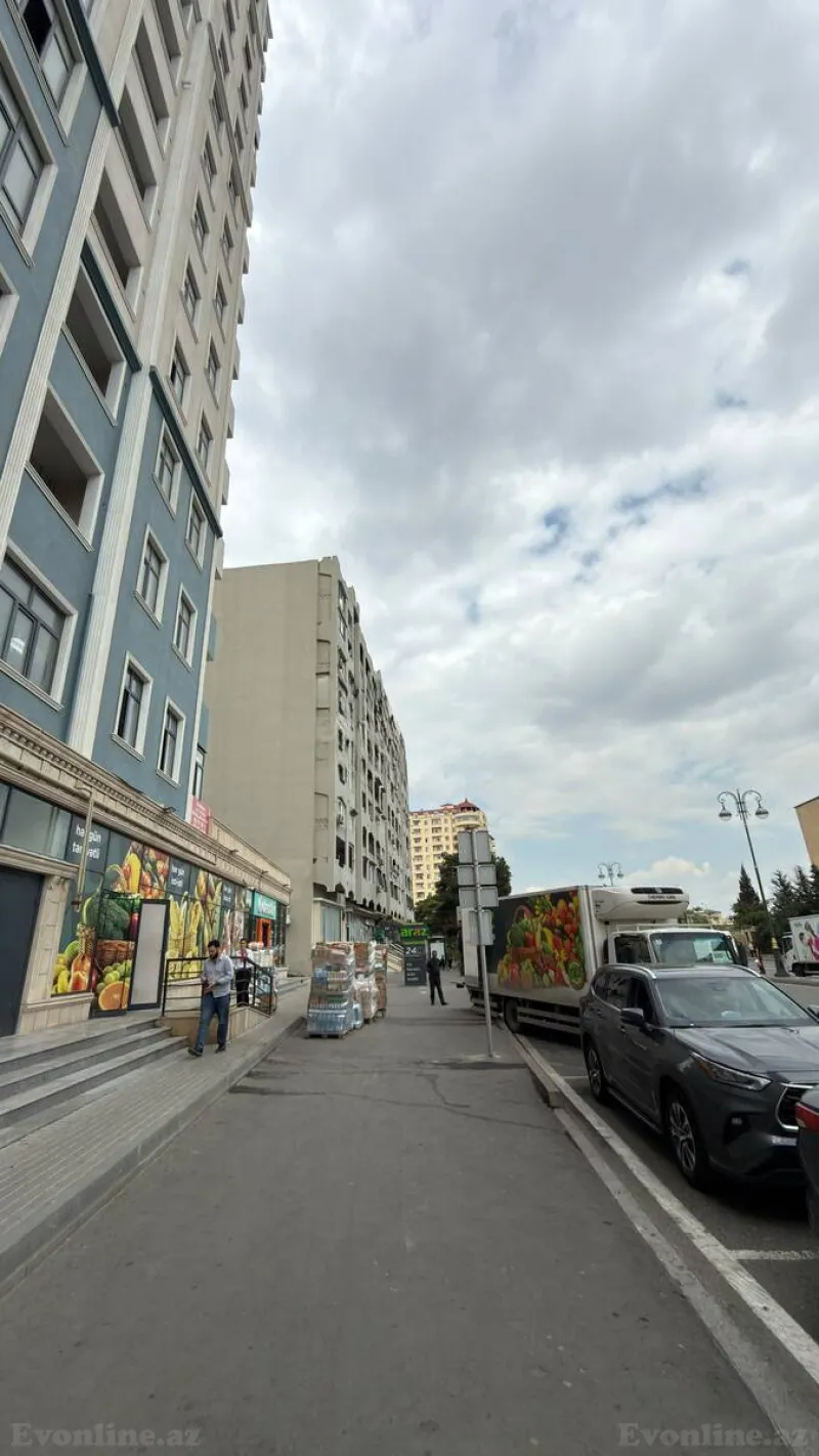 Satılır 2 otaqlı Mənzil Köhnə tikili 45 m² Bakı, Yasamal r., 20 Yanvar m., Yasamal — Bakı