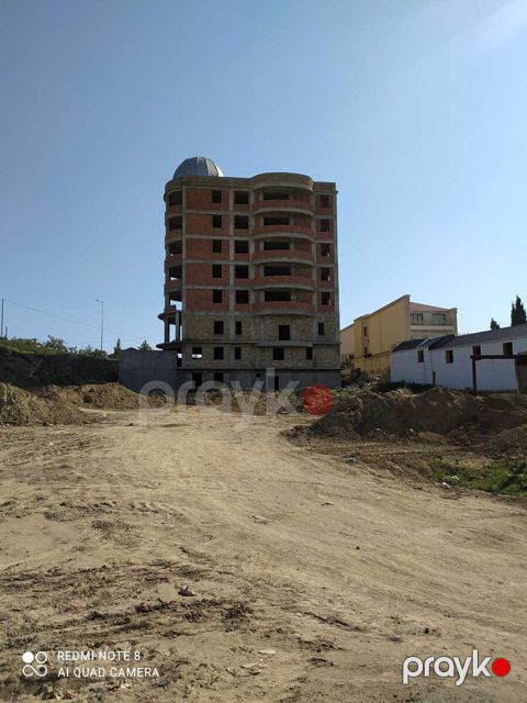 Satılır 10 otaqlı həyət evi/bağ evi 5400 m² — Bakı