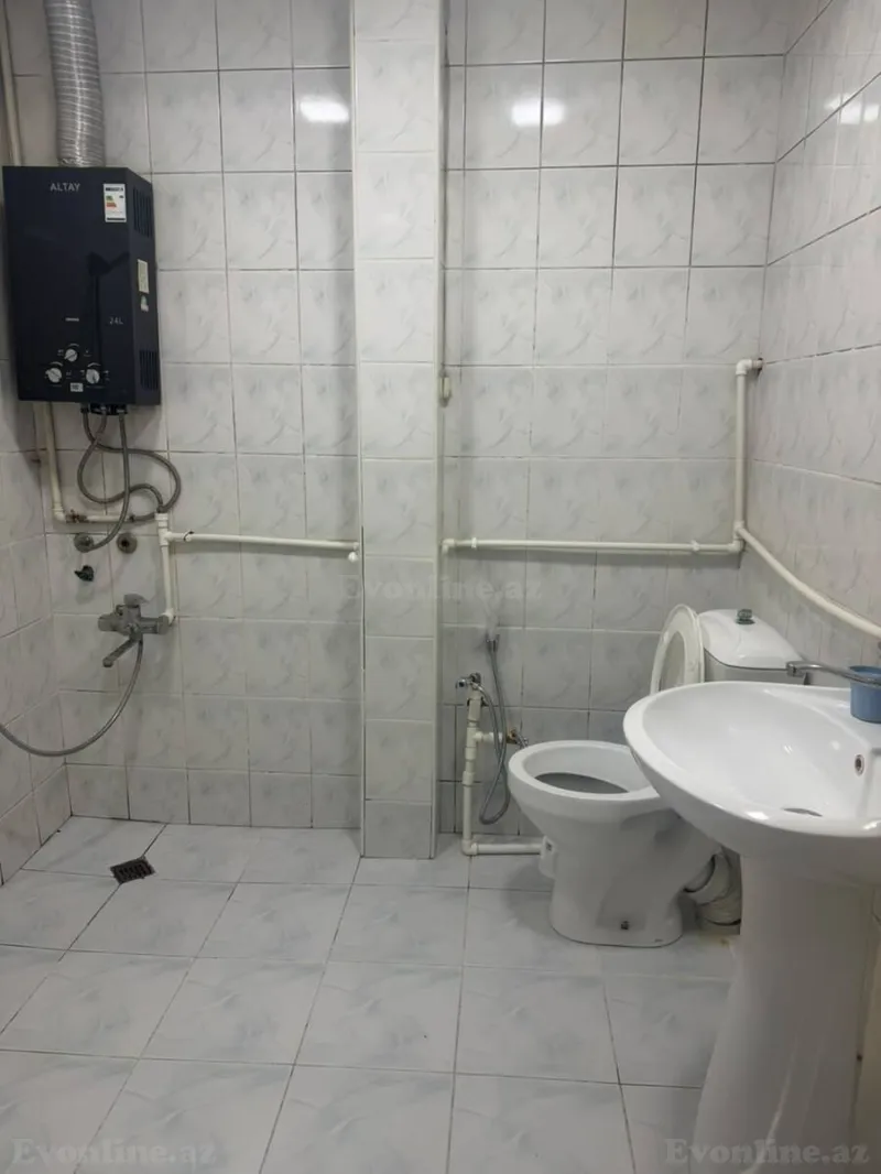 Kirayə verilir 1 otaqlı Mənzil Köhnə tikili 45 m² Bakı, Nəsimi r — Mənzil, Bakı (4)