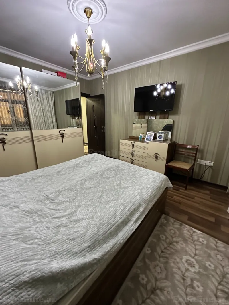Satılır 3 otaqlı Mənzil Köhnə tikili 72 m² Bakı, Sabunçu r., Bakıxanov — Mənzil, Bakı (6)
