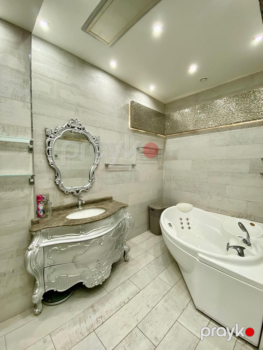 Satılır 4 otaqlı yeni tikili 240 m² — Mənzil, Bakı (11)