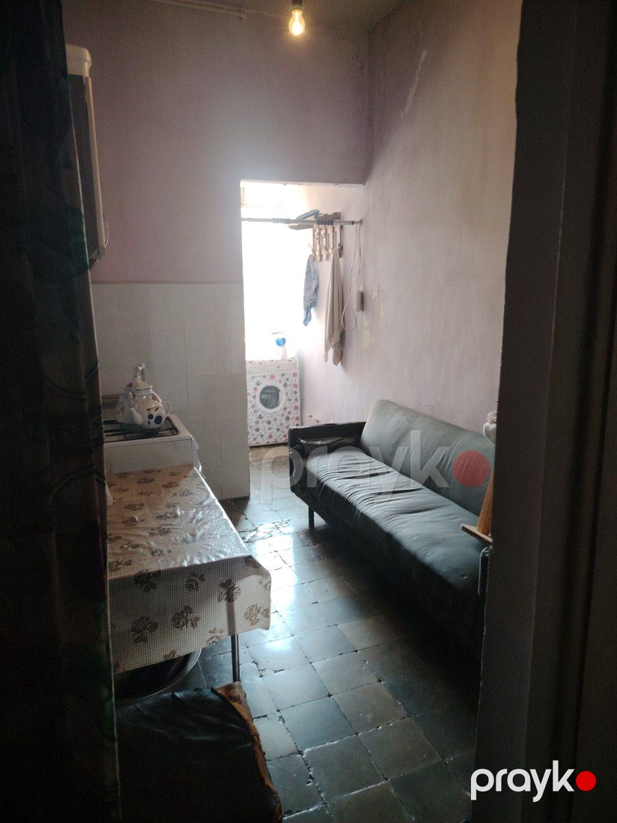 Satılır 1 otaqlı köhnə tikili 42 m² — Mənzil, Bakı (10)