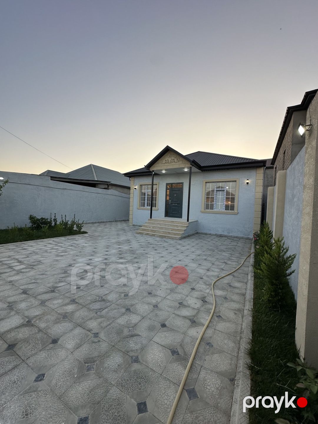 Satılır 4 otaqlı həyət evi/bağ evi 130 m² — Ev, villa, Bakı (2)