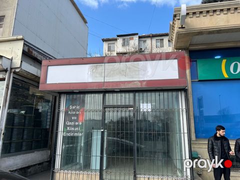 Satılır obyekt 42 m² — Bakı