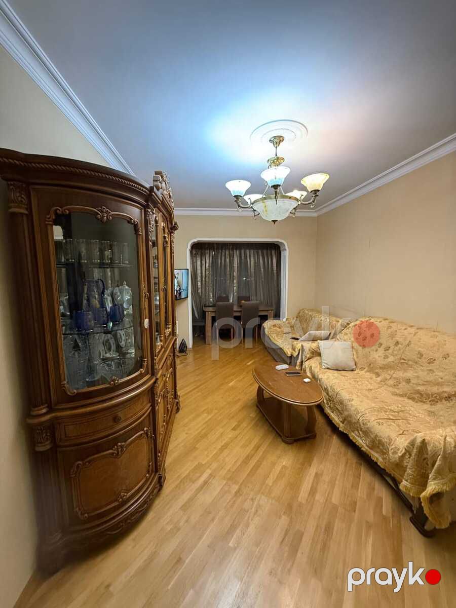 Satılır 4 otaqlı köhnə tikili 110 m² — Mənzil, Bakı (2)