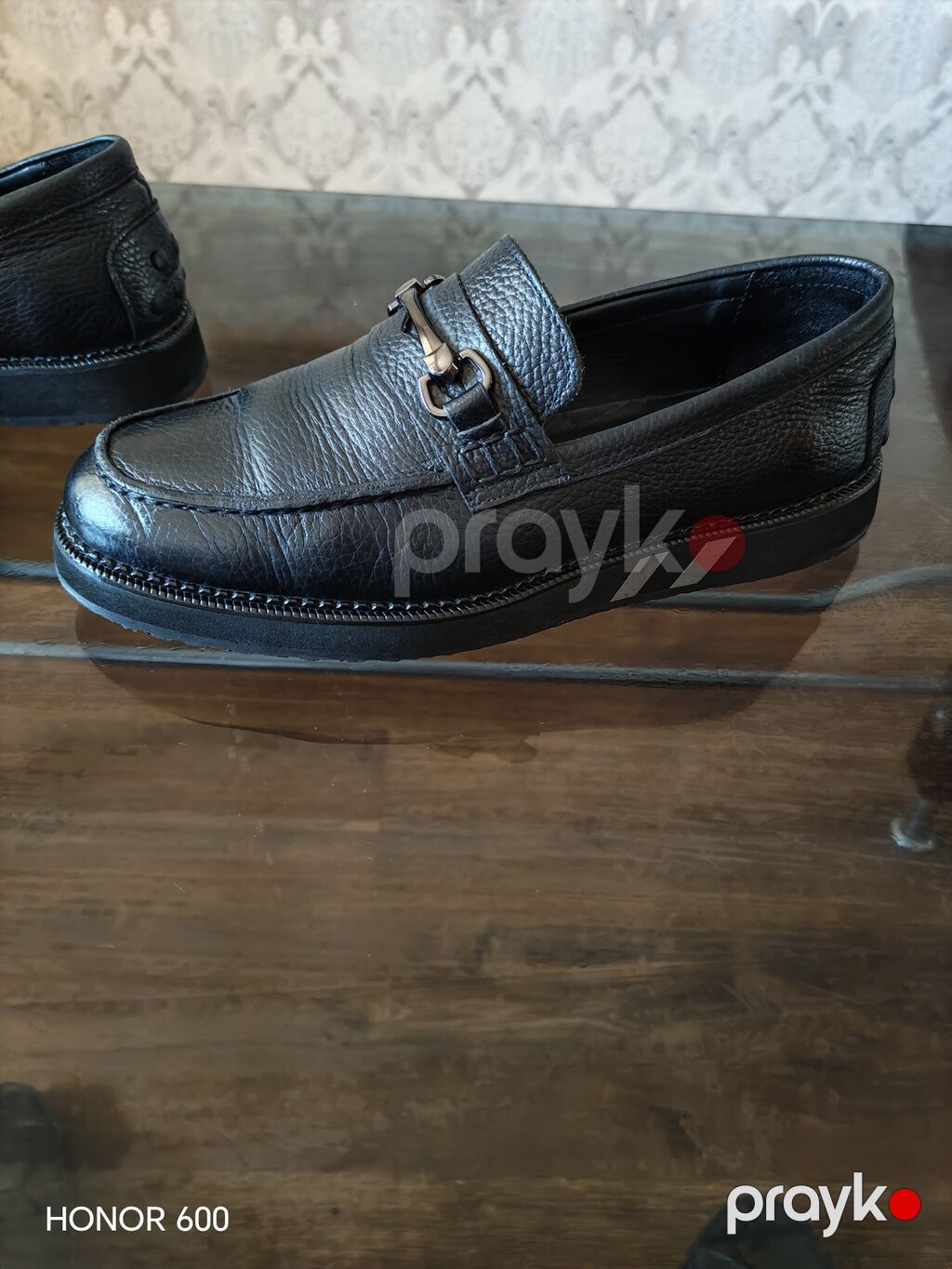 200 manata alınıb.10 dəfə geyinilib.Təzədən seçilmir.100 manata — Ayakkabılar, Sumqayıt (2)